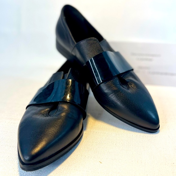 Barney’s New York leather and patent leather strap loafers, shoes, made in Italy - Picture 1 of 17